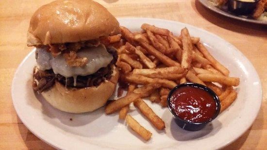 8oz Burger Bar