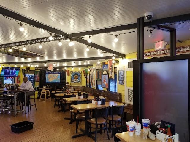 Melba's Poboys