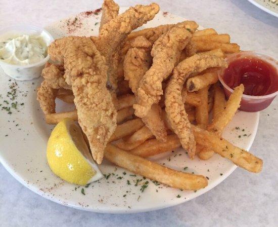 Lama's St. Roch Family Restaurant